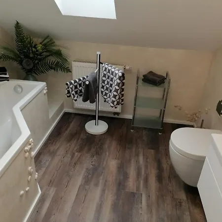 Apartment Kleines Vollklimatisiertes Nähe Stadtpark *